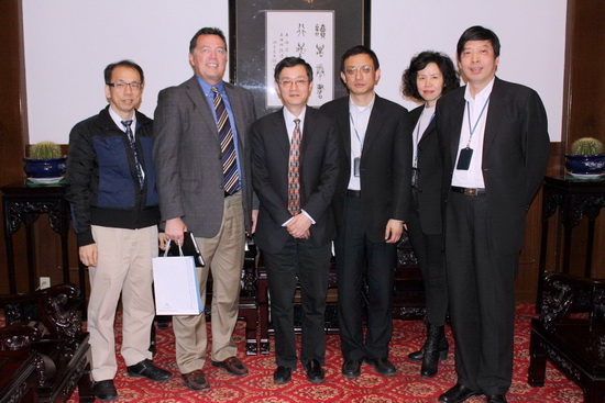 A Visit from The Genealogical Society of Utah to the Shanghai Library